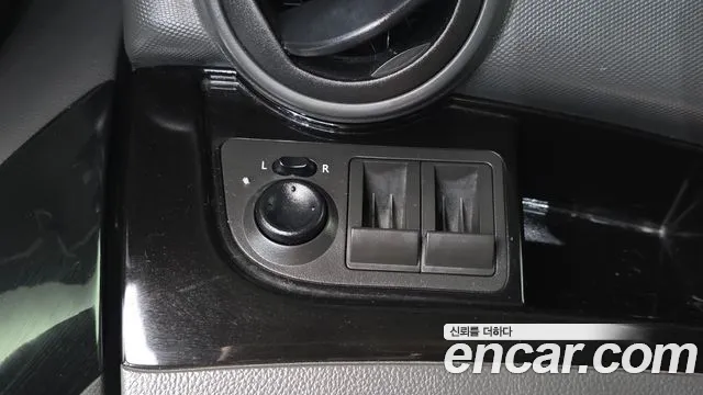Chevrolet Spark 2011 thumb 6