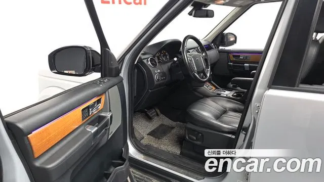 Land Rover Discovery 2014 thumb 6