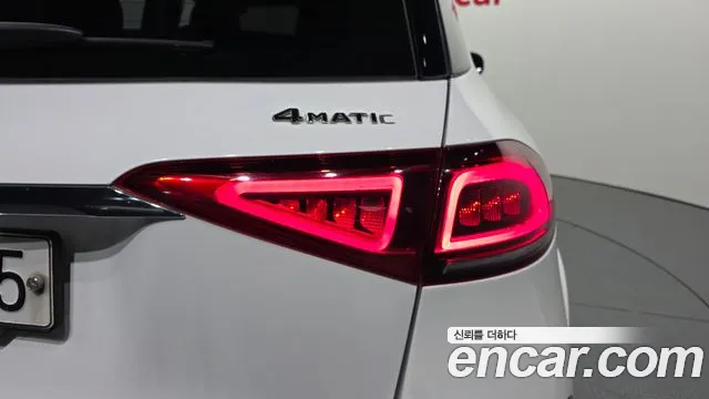 Mercedes-Benz E-Класс 2019 thumb 9
