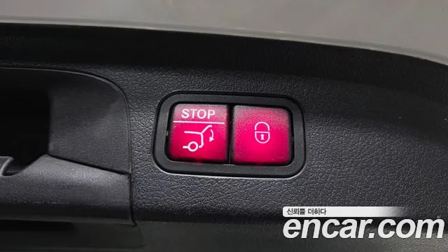 Mercedes-Benz E-Класс 2019 thumb 10