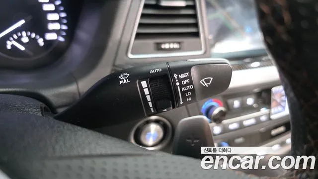 Genesis G80 2019 thumb 10