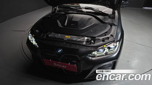 BMW i4 2023 thumb 7