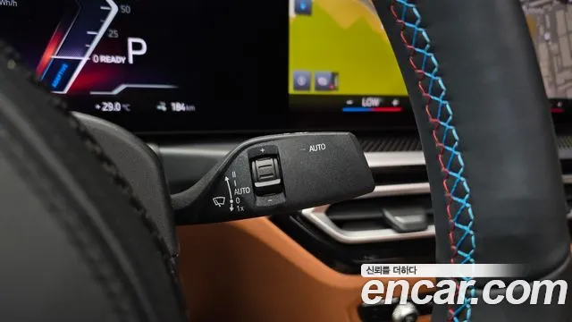 BMW i4 2023 thumb 2