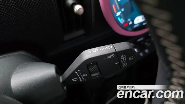 Mini Cooper 2025 thumb 5