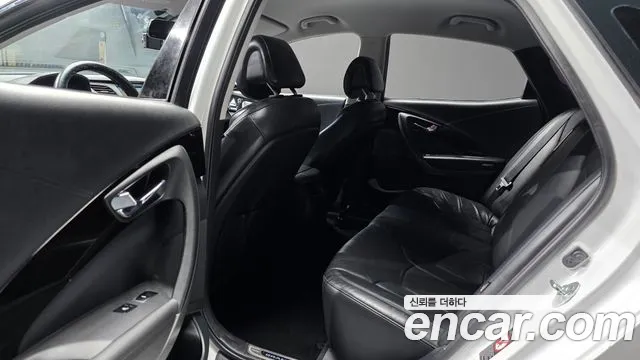 Hyundai Grandeur 2014 thumb 6