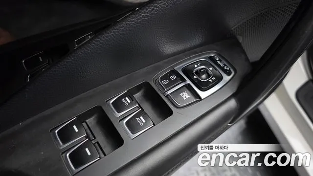 Hyundai Grandeur 2014 thumb 8