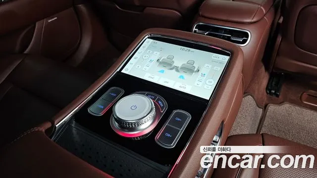 Genesis G90 2022 thumb 5