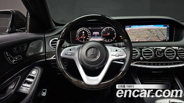 Mercedes-Benz S-Class 2019 thumb 4