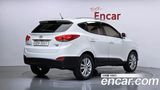 Hyundai ix 2010 thumb 9