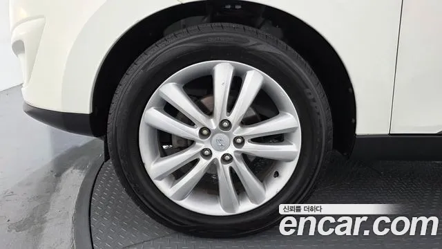 Hyundai ix 2010 thumb 3