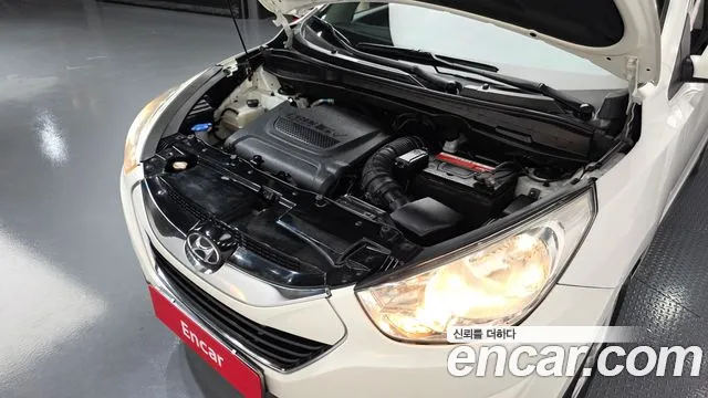 Hyundai ix 2010 thumb 10