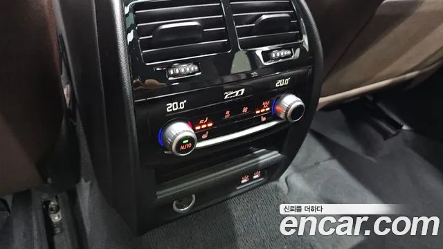 BMW 6 серии Gran Turismo 2020 thumb 5
