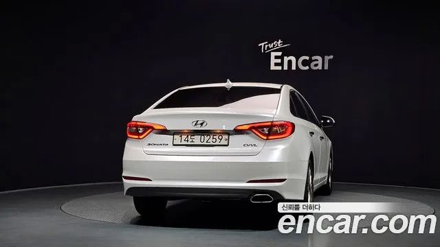Hyundai LF 2016 thumb 5