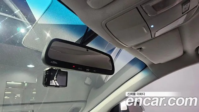 Hyundai LF 2016 thumb 11