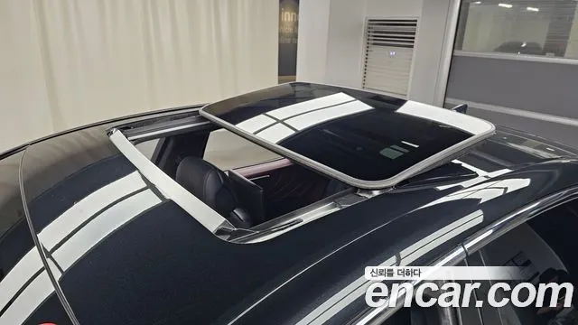Lexus LS 500h 2023 thumb 3