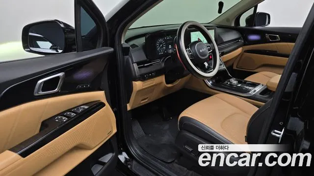 Kia Carnival 2023 thumb 2