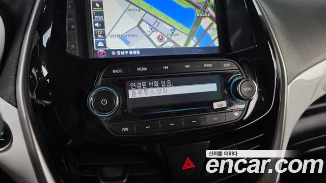 Chevrolet Spark 2017 thumb 2