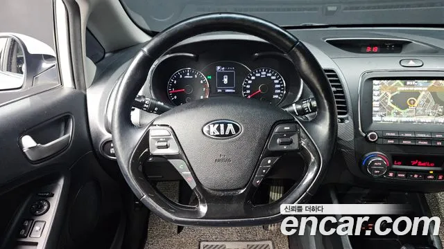 Kia K3 2016 thumb 6