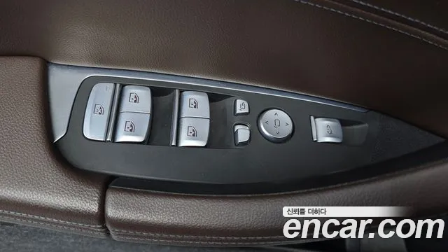 BMW X4 2023 thumb 11