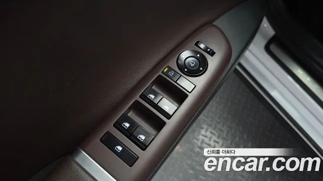 Hyundai Grandeur 2023 thumb 5