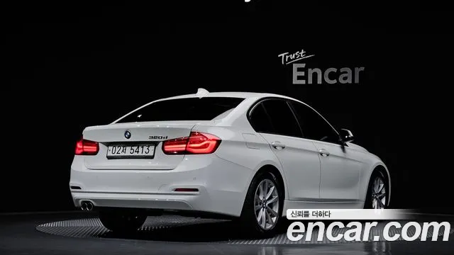 BMW 3 серии 2017 thumb 6