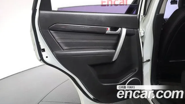 Chevrolet Captiva 2015 thumb 4