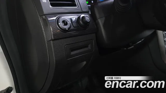 Chevrolet Captiva 2015 thumb 8