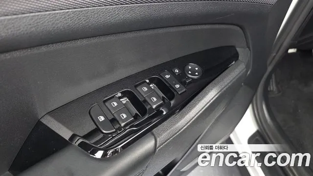 Kia Sportage 2022 thumb 4