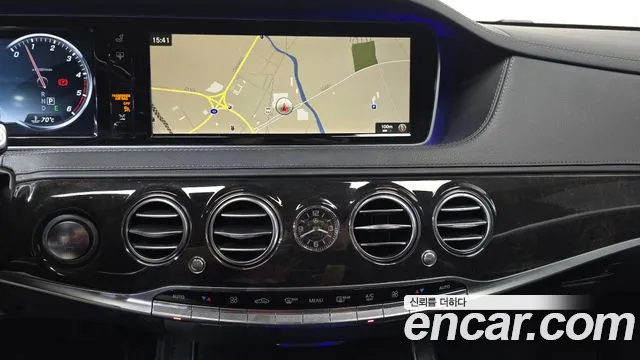 Mercedes-Benz S-Class 2017 thumb 8
