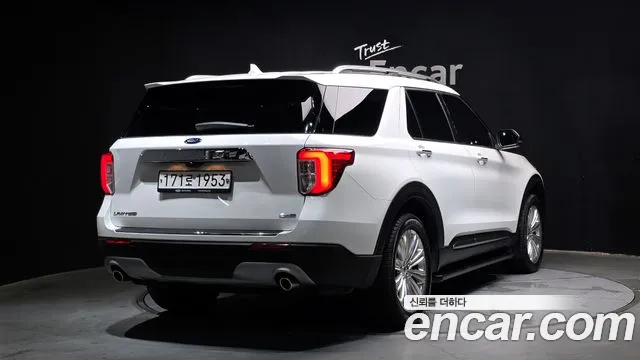 Ford Explorer 2019 thumb 10
