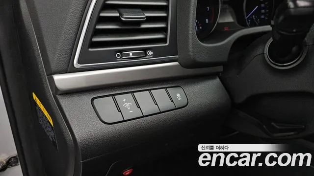 Hyundai Avante 2015 thumb 9