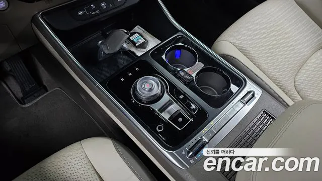 Kia Carnival 2024 thumb 11