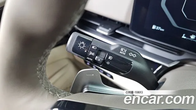 Kia Carnival 2024 thumb 7
