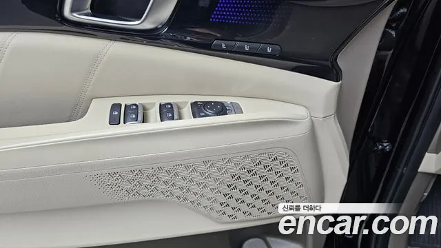 Kia Carnival 2024 thumb 10