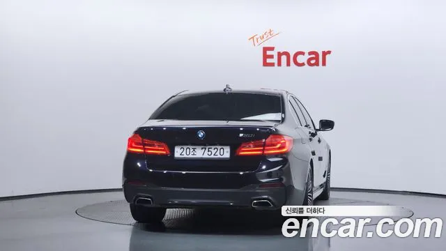 BMW 5 серии 2019 thumb 2