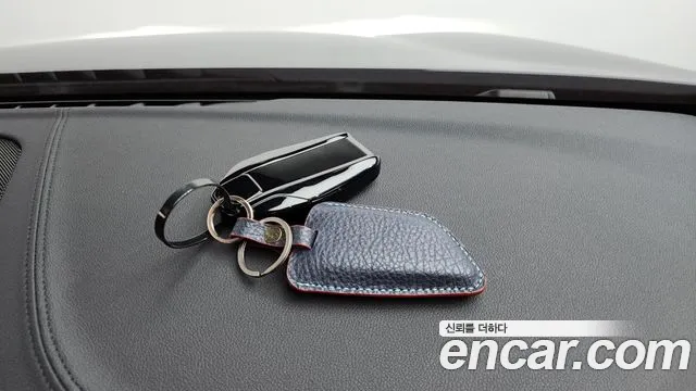 BMW 5 серии 2019 thumb 9