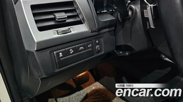 KGM Rexton 2022 thumb 5