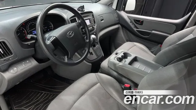 Hyundai Staria 2020 thumb 12