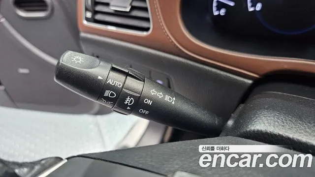 Hyundai Genesis 2012 thumb 11
