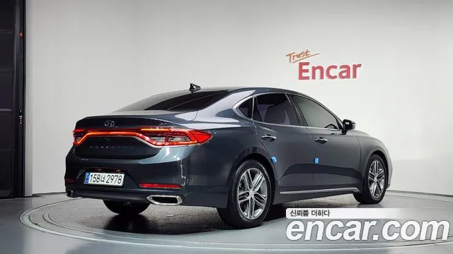 Hyundai Grandeur 2017 thumb 2