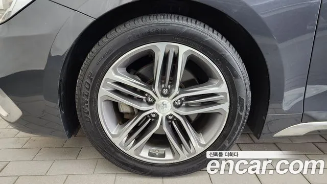 Hyundai Grandeur 2017 thumb 4