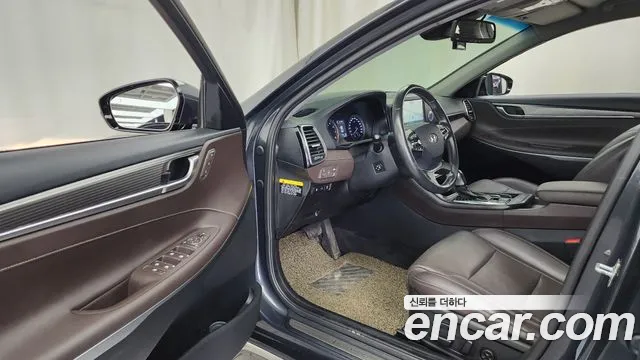Hyundai Grandeur 2017 thumb 9