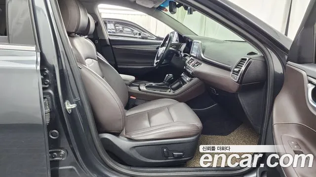 Hyundai Grandeur 2017 thumb 3