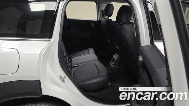 Mini Cooper Countryman 2023 thumb 5
