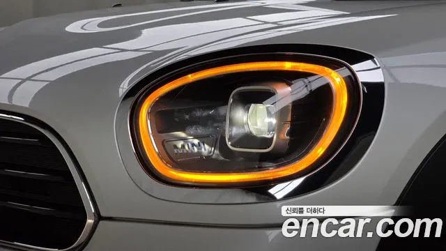 Mini Cooper Countryman 2023 thumb 11