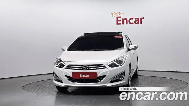Hyundai i40 2012 thumb 3