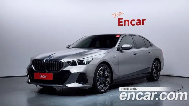 BMW 5 серии 2025 thumb 5