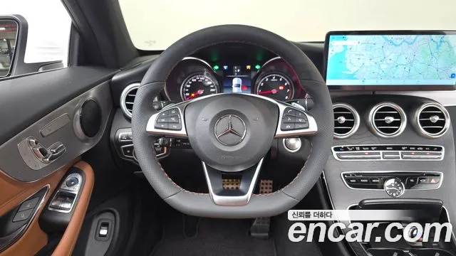 Mercedes-Benz C-Class 2018 thumb 7