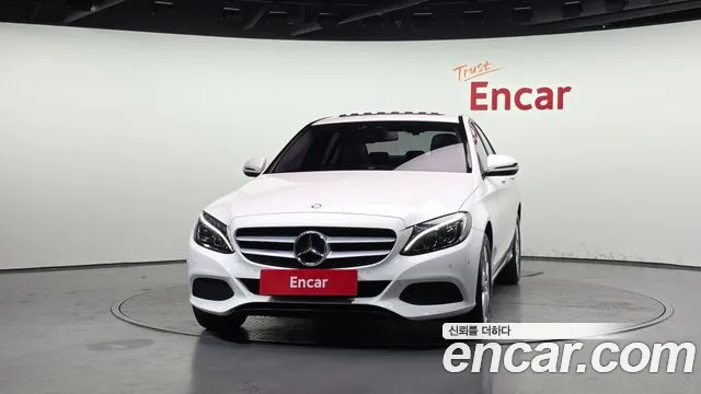 Mercedes-Benz C-Class 2015 thumb 8