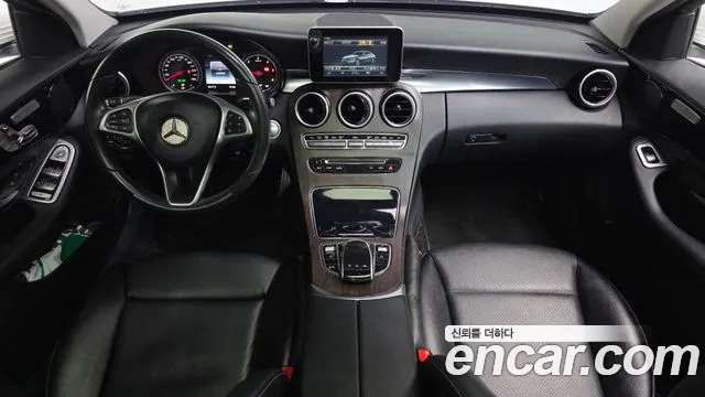Mercedes-Benz C-Class 2015 thumb 2